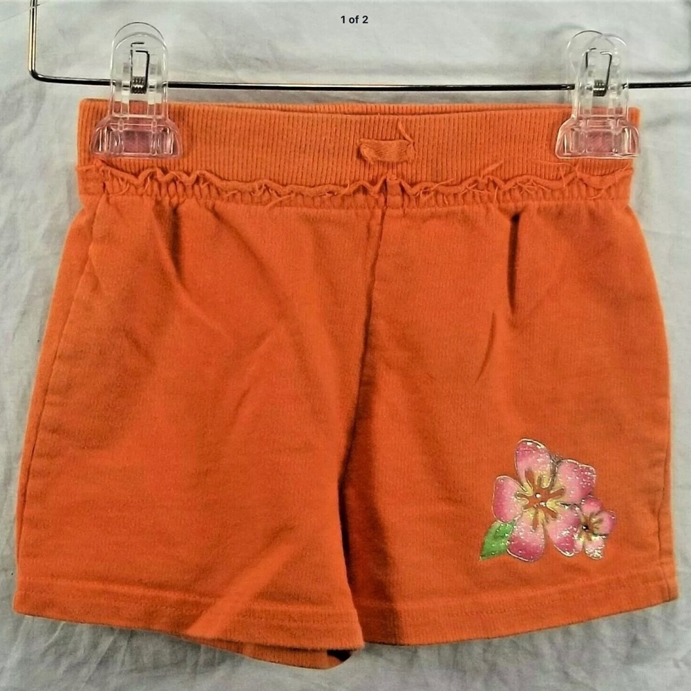 Arizona size 6 orange shorts